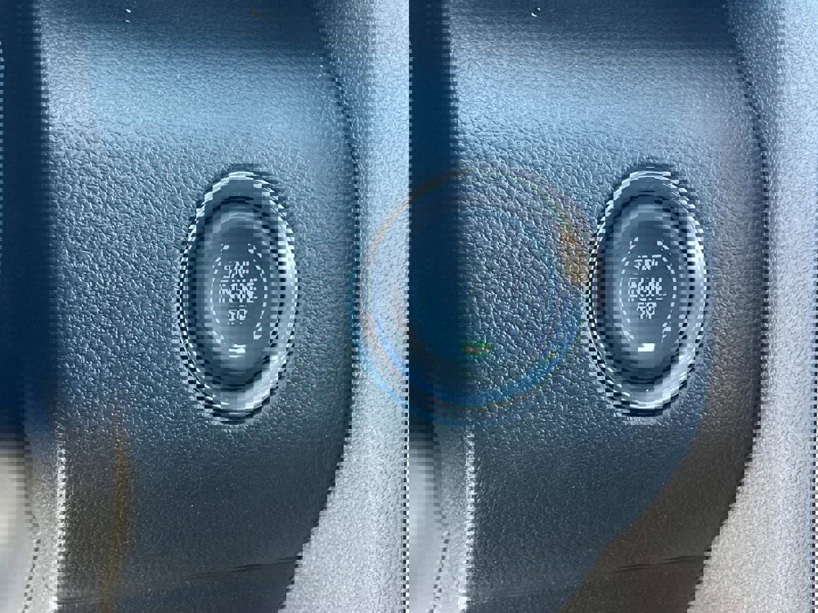 New 2026 GMC Acadia Denali w/ Super Cruise Package image 16