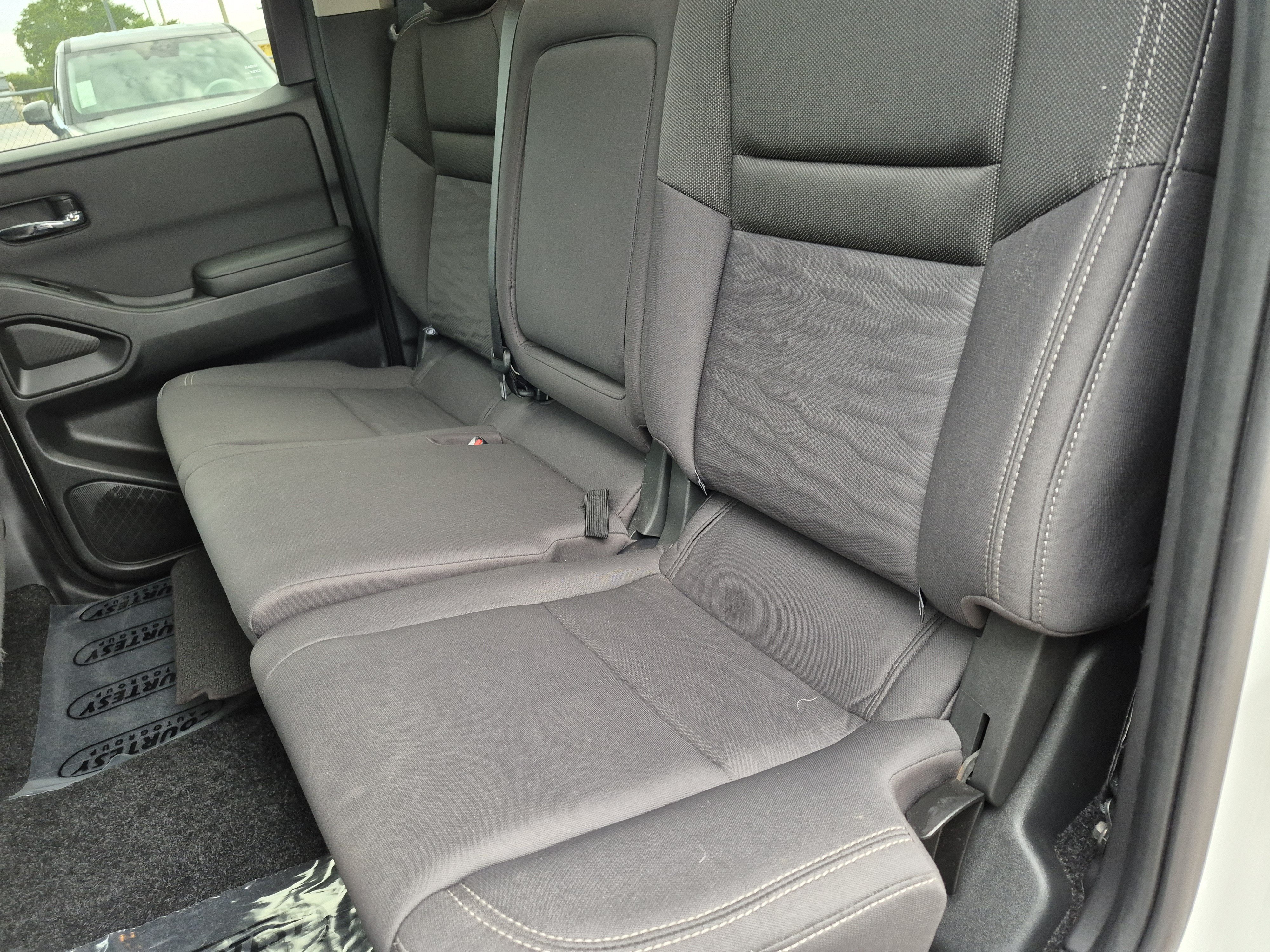 Certified 2024 Nissan Frontier SV RWD image 20
