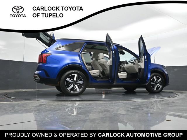 Used 2023 Kia Sorento S w/ Panoramic Sunroof Package FWD image 39