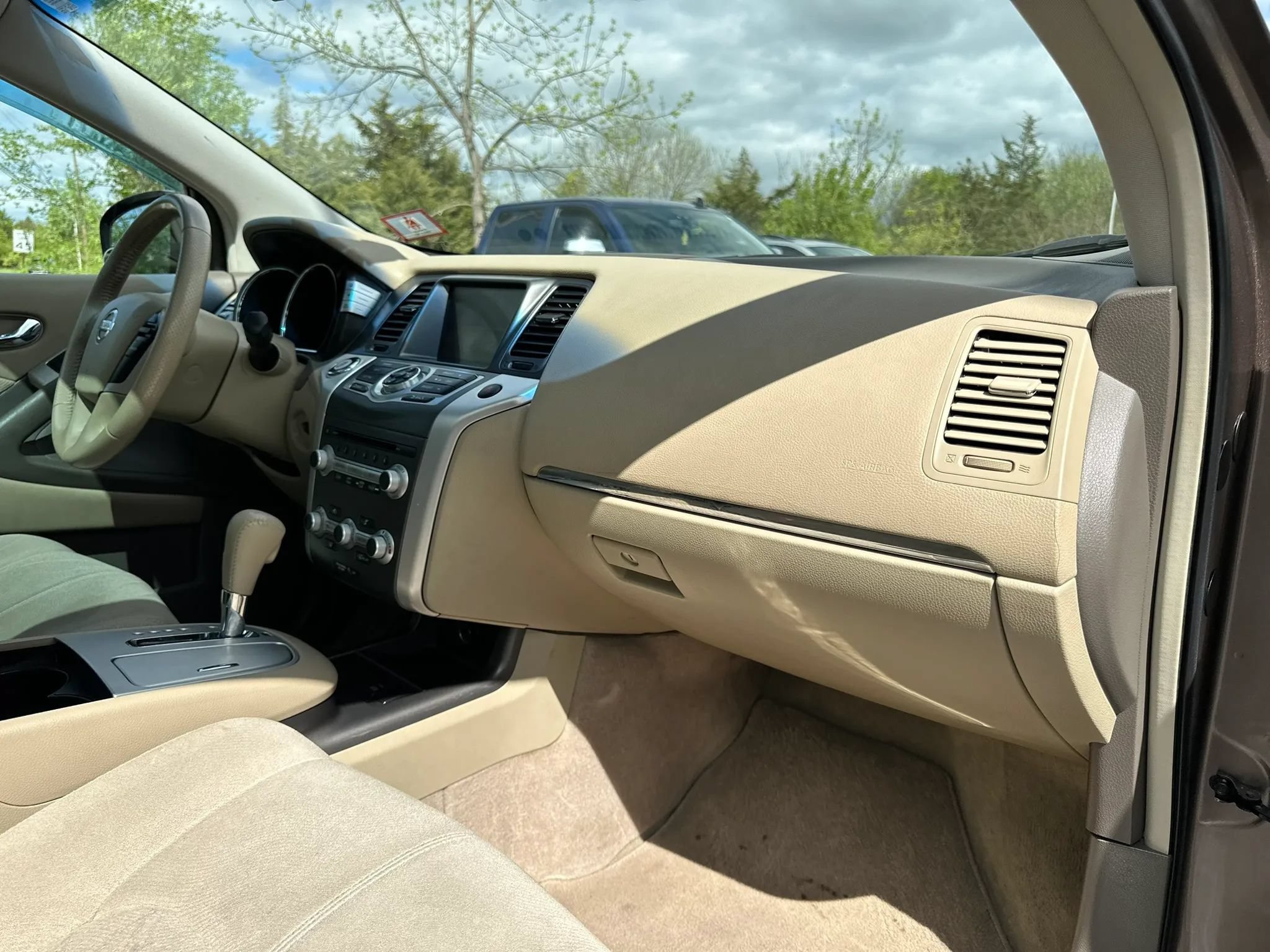 Used 2011 Nissan Murano SV AWD/4WD image 12