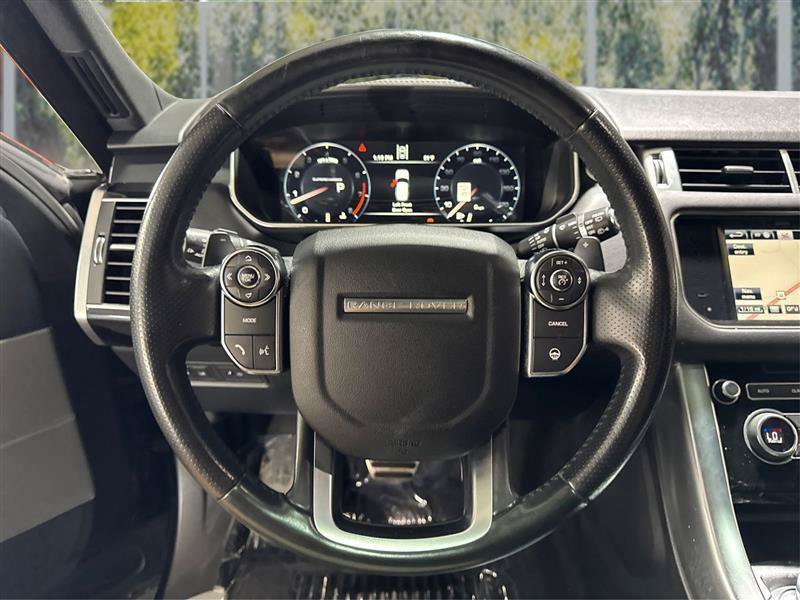 Used 2016 Land Rover Range Rover Sport Supercharged AWD/4WD image 18