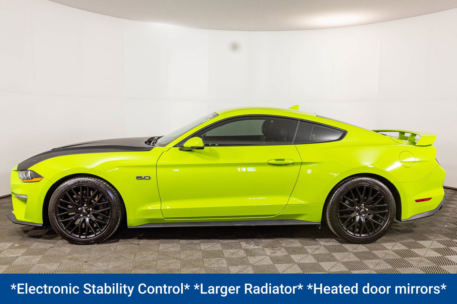 Used 2020 Ford Mustang GT Premium w/ GT Performance Package image 16