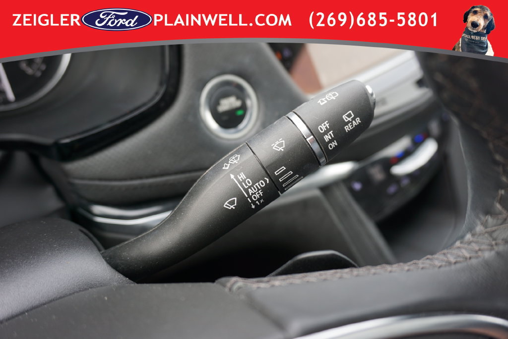Used 2024 Cadillac XT5 Premium Luxury AWD/4WD image 28