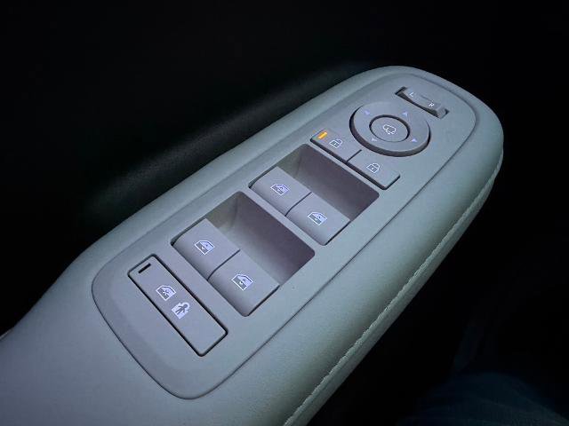 Used 2025 Hyundai Santa Fe Calligraphy image 20