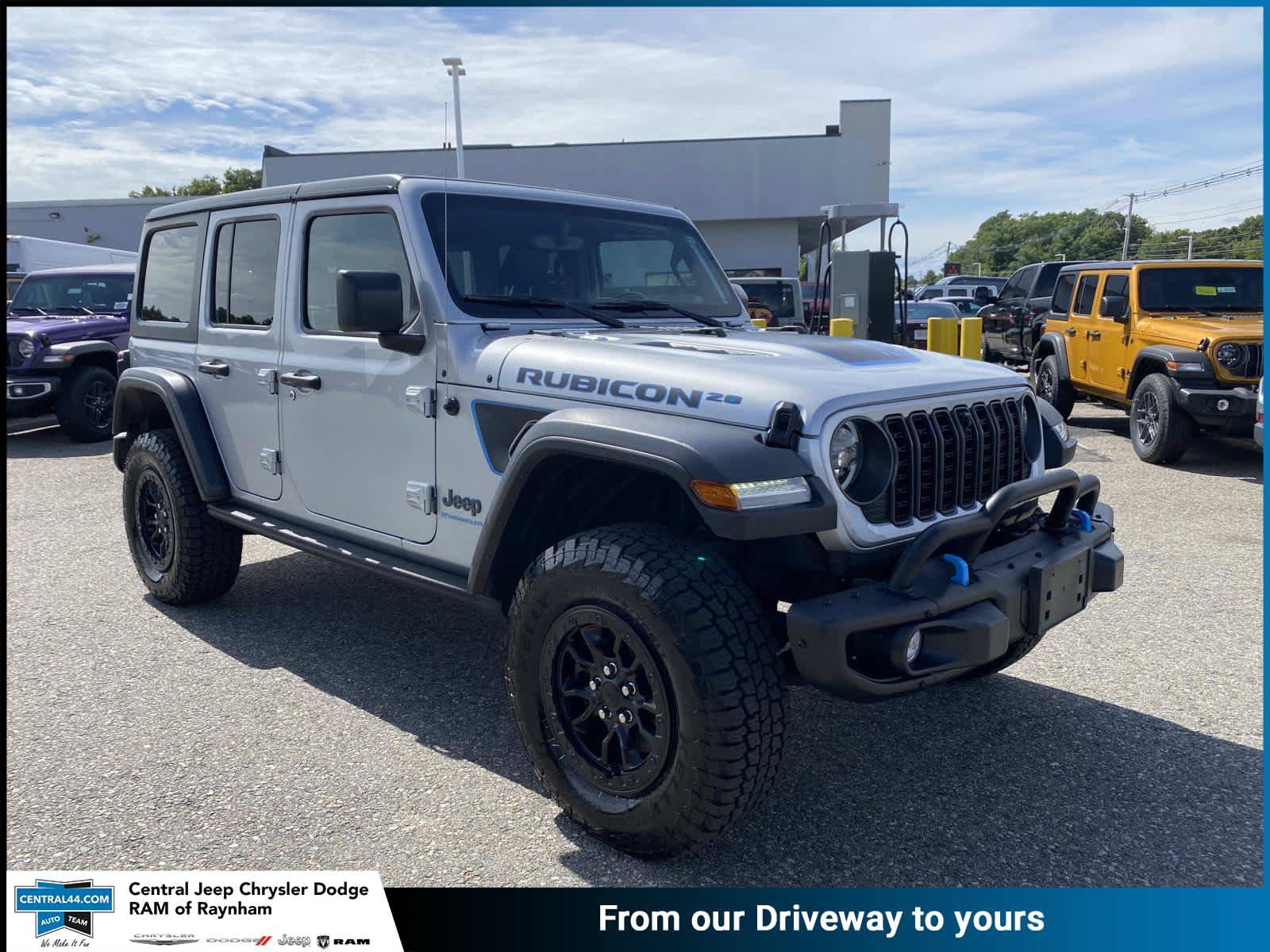 Certified 2023 Jeep Wrangler Unlimited Rubicon 4xe AWD/4WD image 1