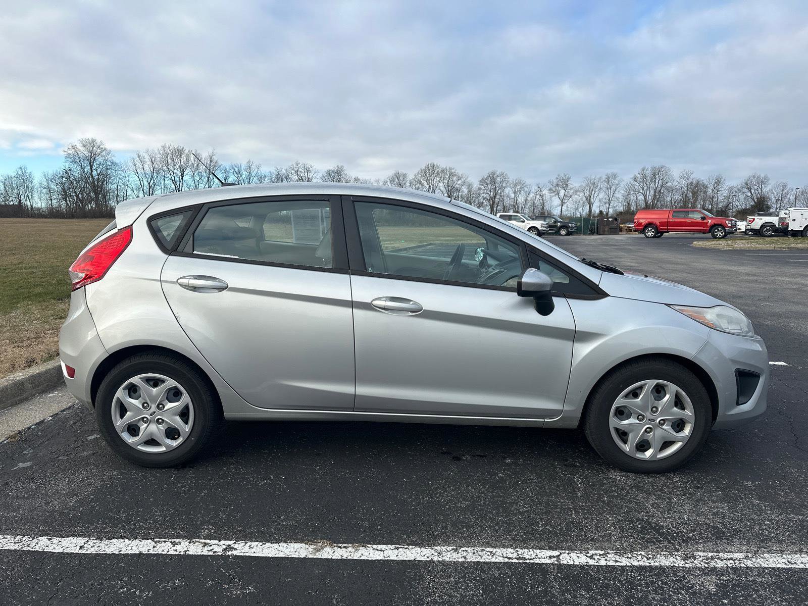Used 2012 Ford Fiesta SE image 8