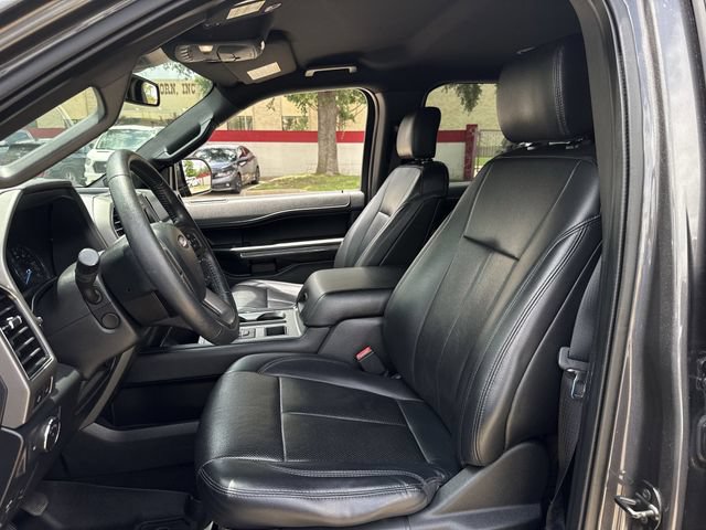 Used 2019 Ford Expedition XLT w/ Equipment Group 202A RWD image 27