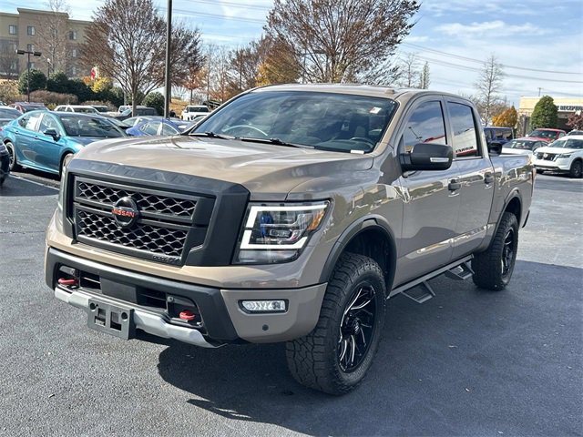 Used 2020 Nissan Titan PRO-4X w/ Pro-4x Utility Package image 8