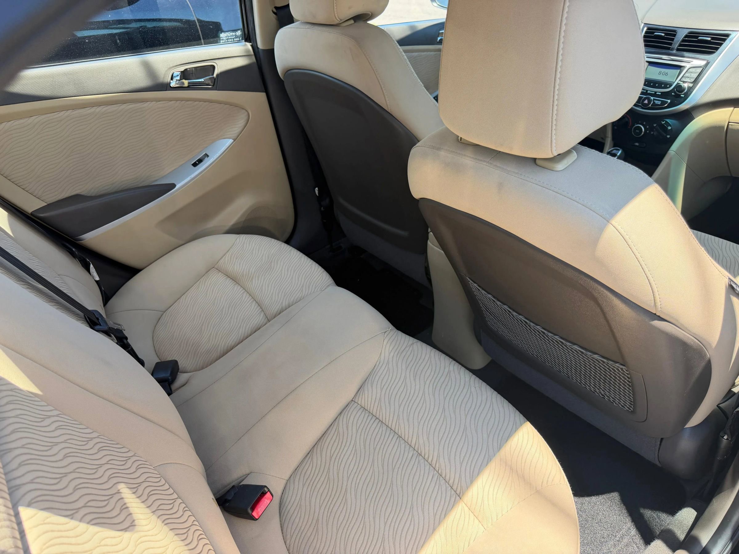 Used 2013 Hyundai Accent GLS w/ Premium Pkg FWD image 16