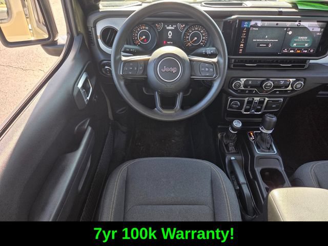 Certified 2025 Jeep Gladiator Sport AWD/4WD image 15