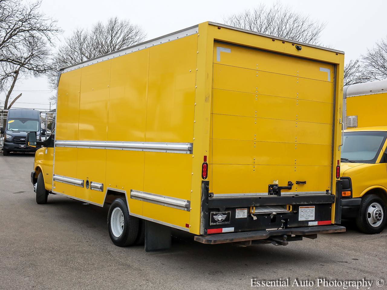 Used 2021 GMC Savana 3500 Extended w/ Power Convenience Package image 5