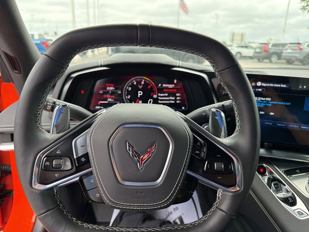 Used 2025 Chevrolet Corvette Stingray Convertible w/ Battery Protection Package RWD image 20