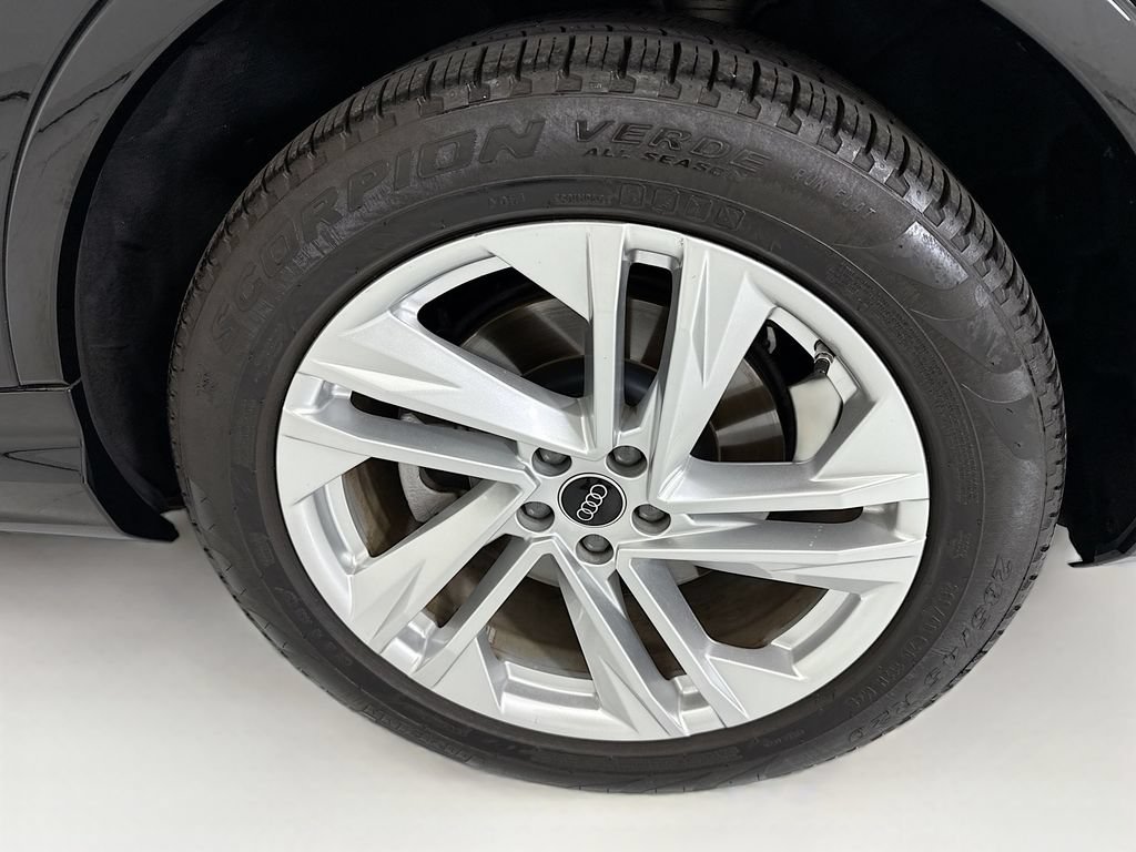 Certified 2023 Audi Q7 3.0T Prestige AWD/4WD image 31