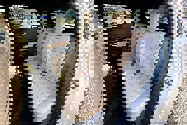 Used 2024 Cadillac XT4 Luxury w/ Trailering Package image 25