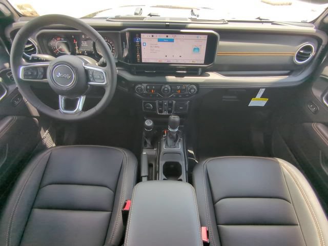 New 2026 Jeep Wrangler Unlimited Sahara AWD/4WD image 17