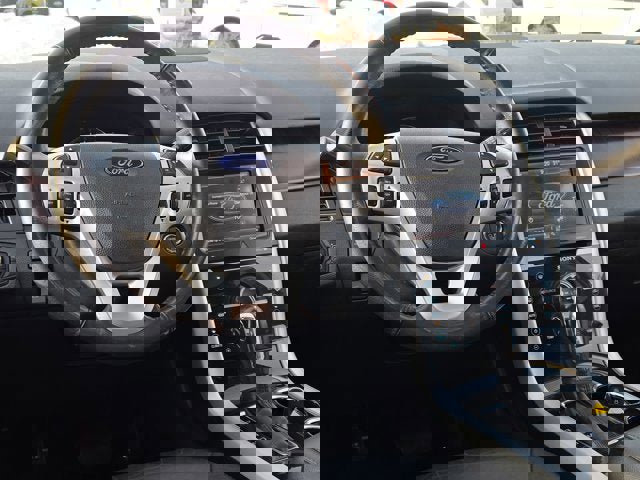 Used 2012 Ford Edge Limited image 18