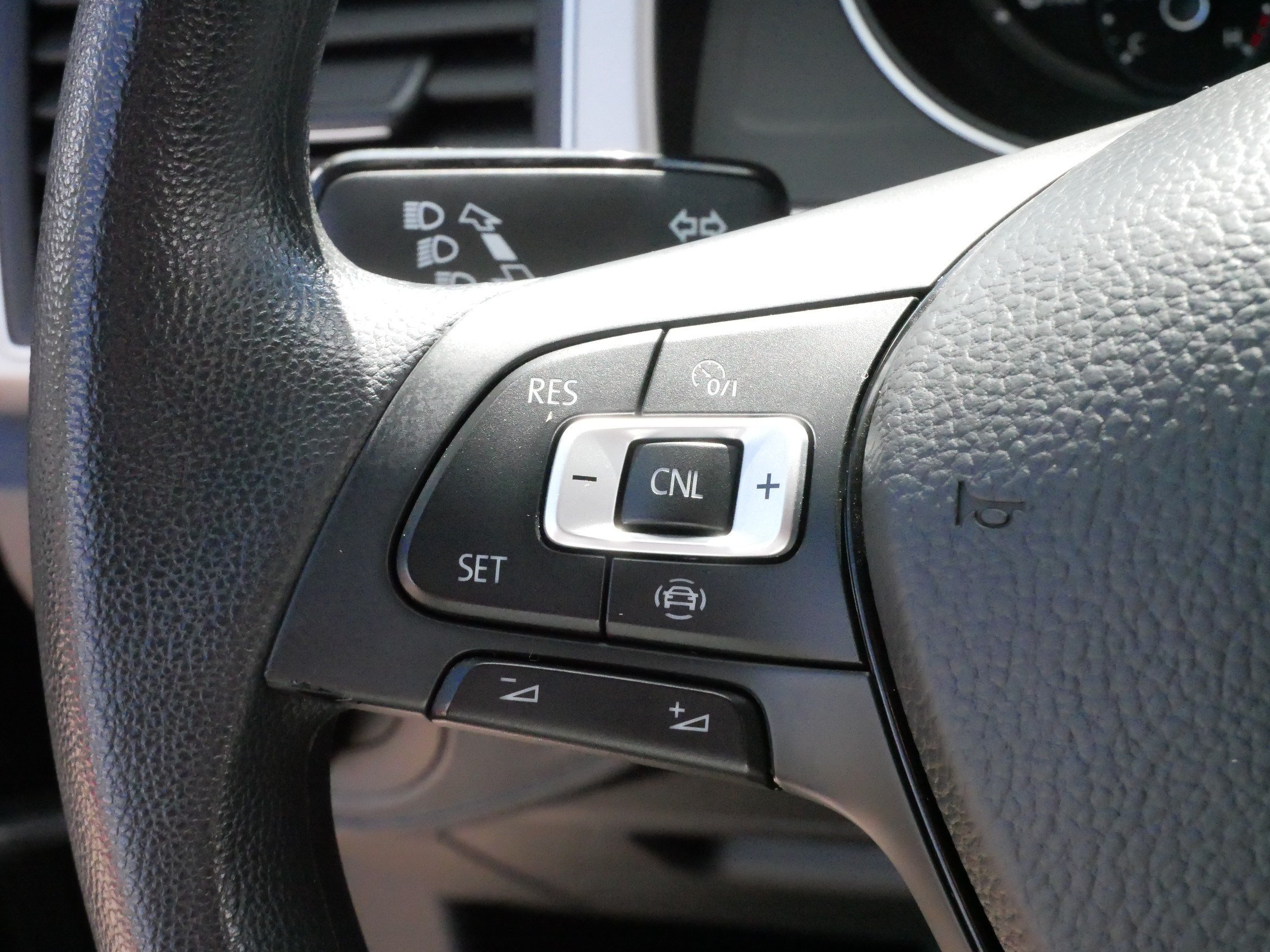 Used 2019 Volkswagen Atlas S w/ Towing Package AWD/4WD image 26