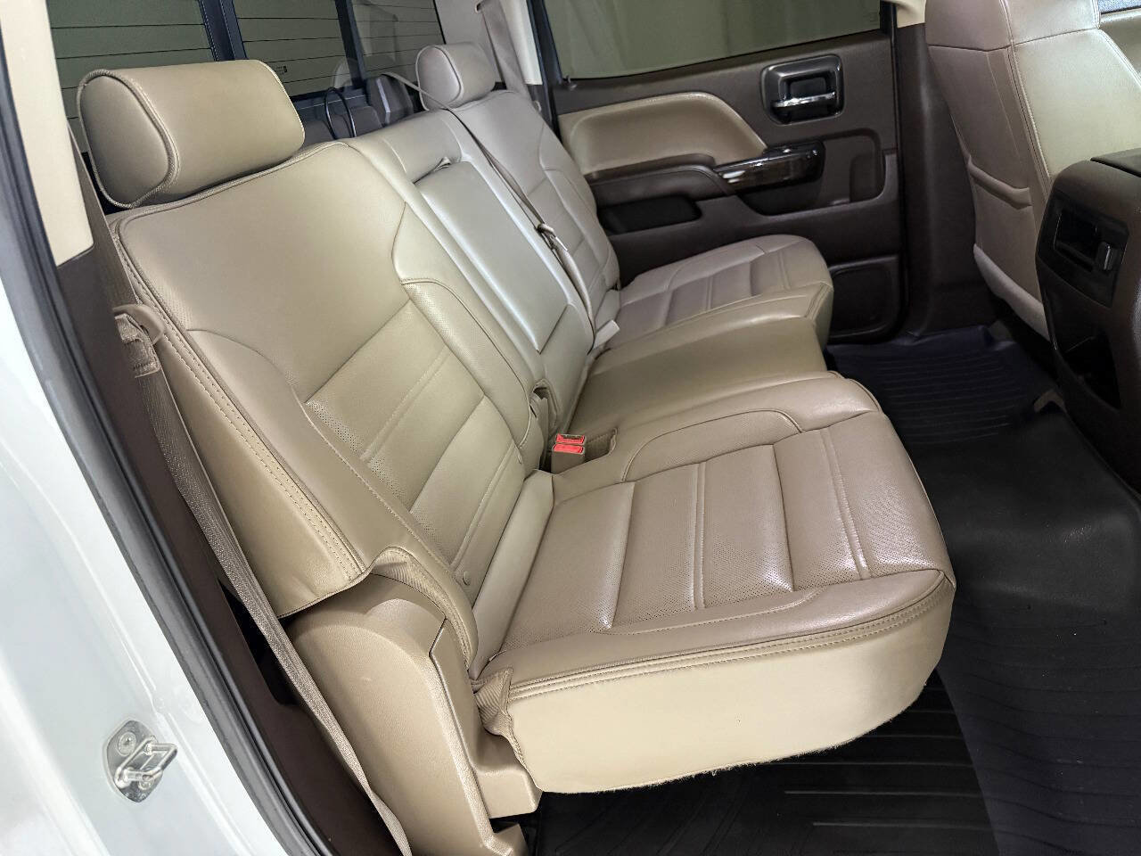 Used 2016 GMC Sierra 2500 Denali w/ Duramax Plus Package AWD/4WD image 55