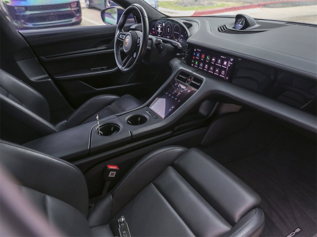 Certified 2020 Porsche Taycan Turbo image 34