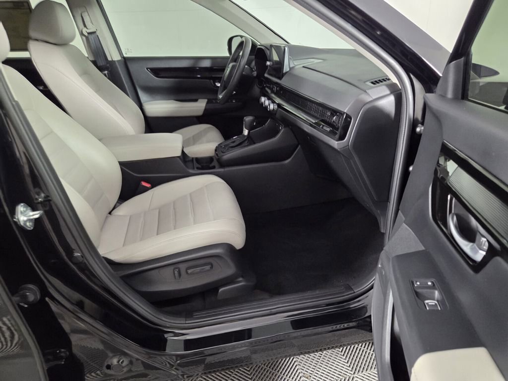 Used 2024 Honda CR-V EX-L image 31