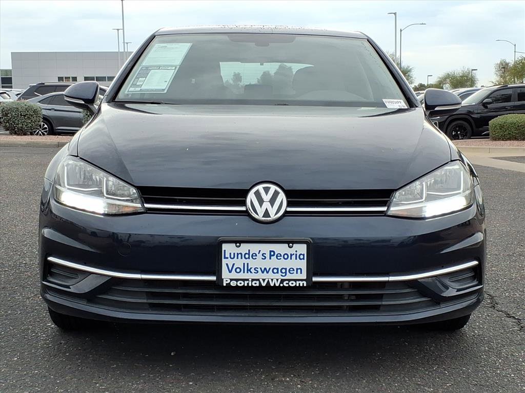 Used 2018 Volkswagen Golf S image 2