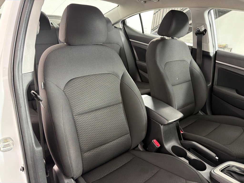 Used 2020 Hyundai Elantra SEL w/ Cargo Package (C1) image 24