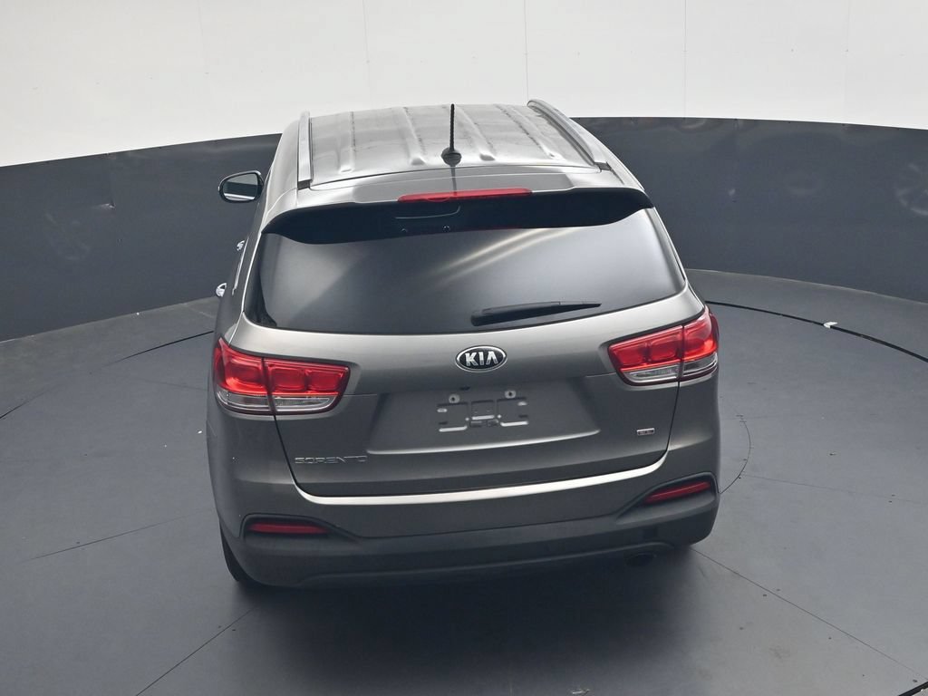 Used 2017 Kia Sorento AWD image 38