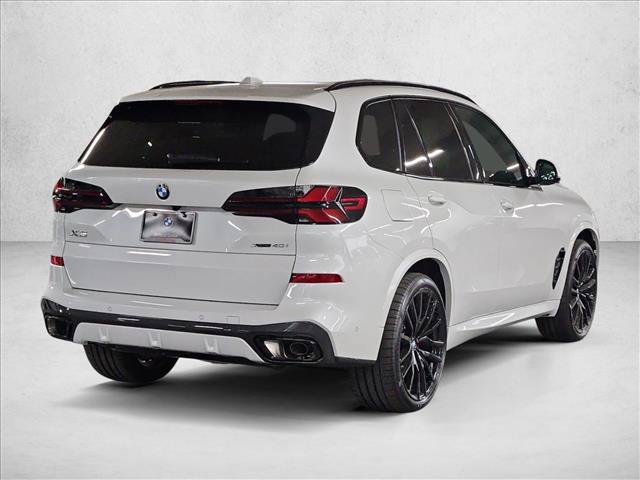 New 2026 BMW X5 xDrive40i w/ M Sport Package AWD/4WD image 2