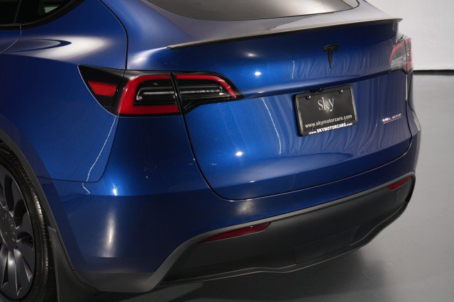 Used 2025 Tesla Model Y Performance AWD/4WD image 14
