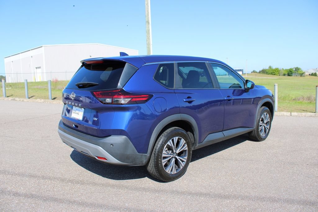Used 2023 Nissan Rogue SV FWD image 13