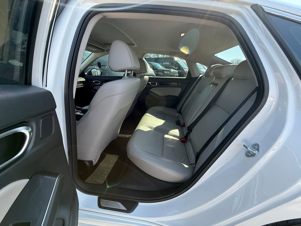 Used 2022 Honda Civic Touring image 22