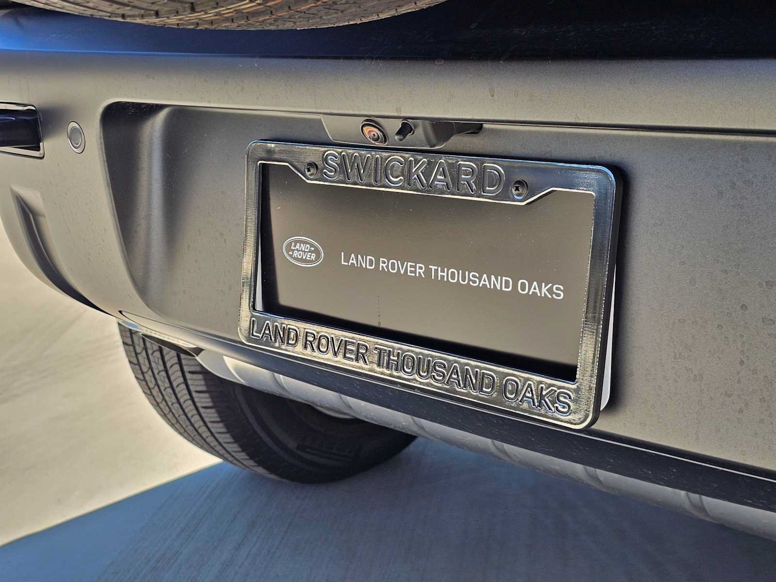 New 2026 Land Rover Defender 110 X-Dynamic SE AWD/4WD image 13