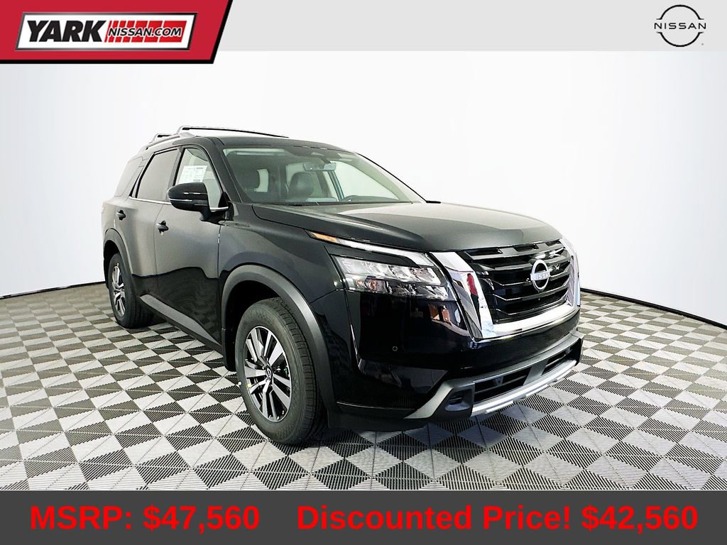 New 2025 Nissan Pathfinder SL w/ Lighting Package (N92)