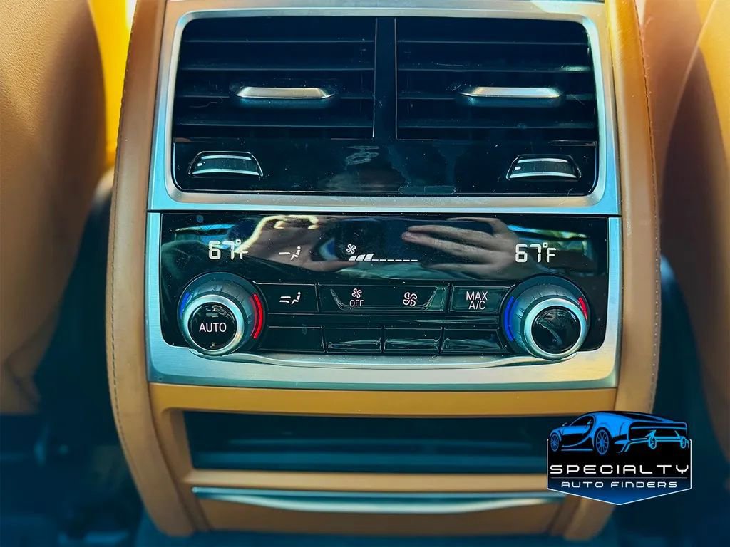 Used 2021 BMW 740i 740i Sedan 4D w/ M Sport Package RWD image 19