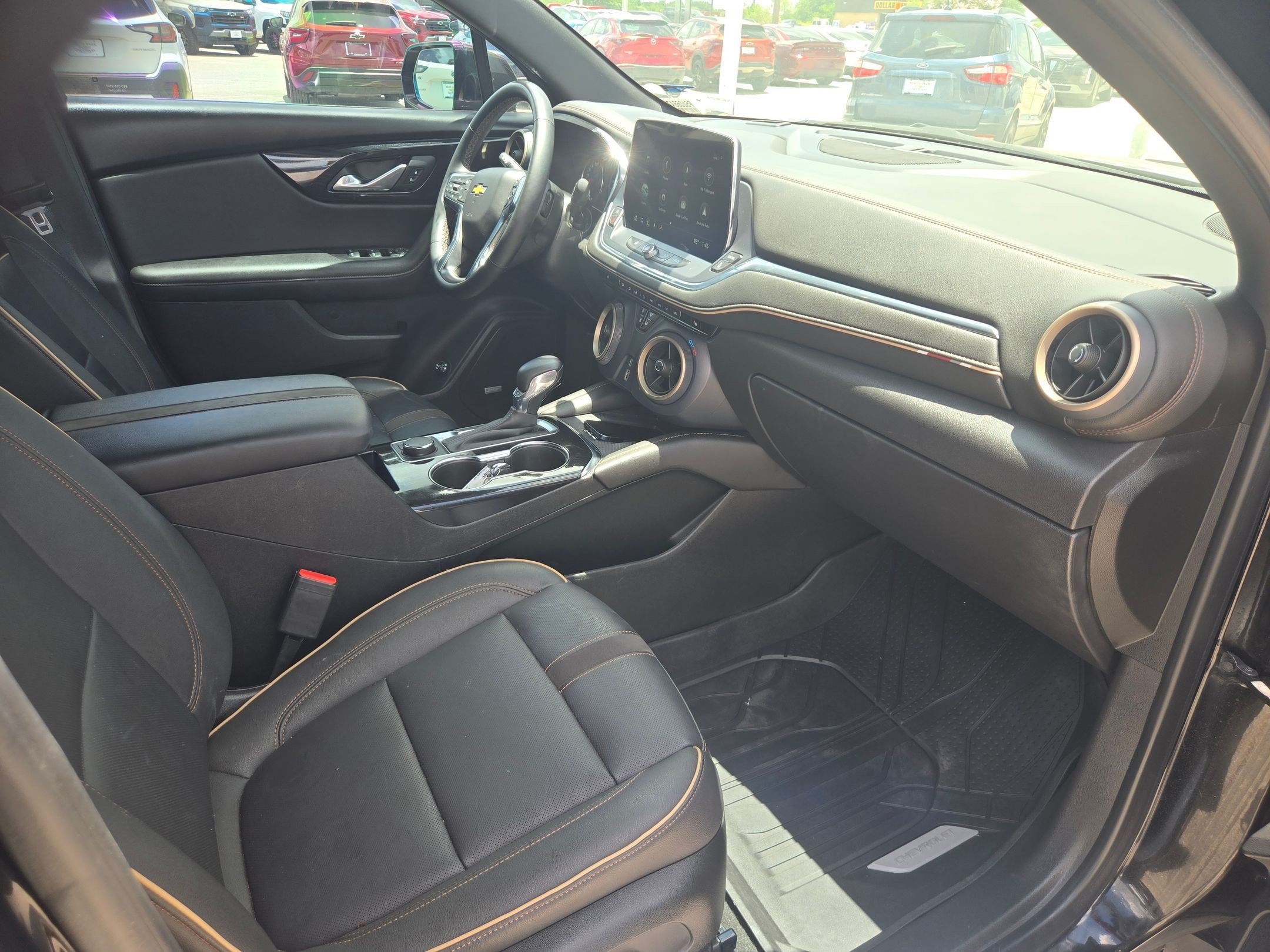 Used 2023 Chevrolet Blazer Premier FWD image 24