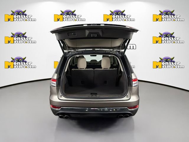 Used 2020 Lincoln Aviator Reserve w/ Equipment Group 201A image 27