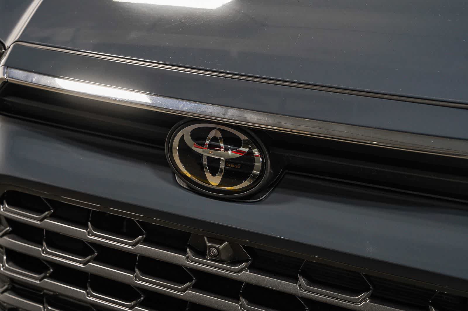 Certified 2025 Toyota Grand Highlander AWD Hybrid image 9