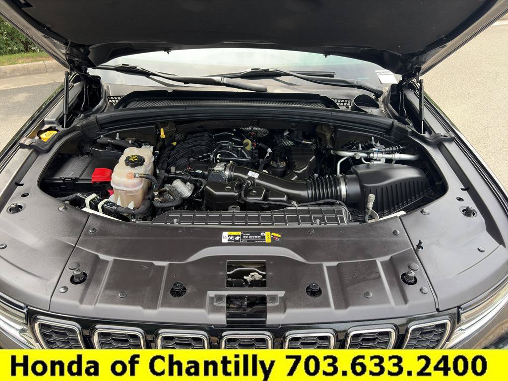 Used 2021 Jeep Grand Cherokee L Limited AWD/4WD image 35