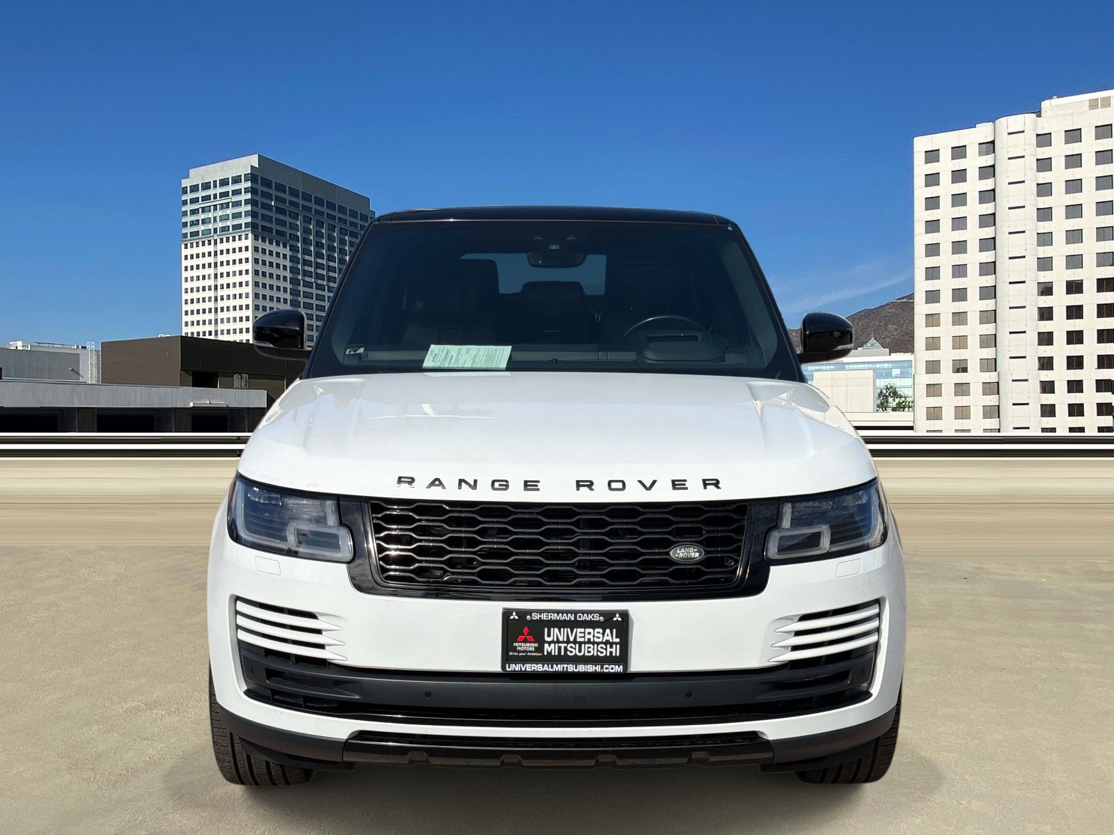 Used 2019 Land Rover Range Rover Supercharged AWD/4WD image 2