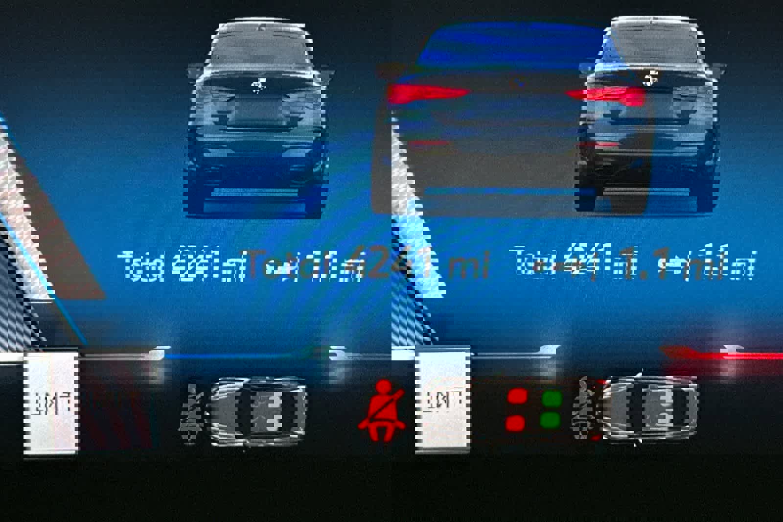 Used 2025 BMW 440i xDrive Coupe w/ Premium Package image 25