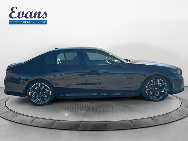 New 2026 BMW 550e xDrive w/ Executive Package image 8