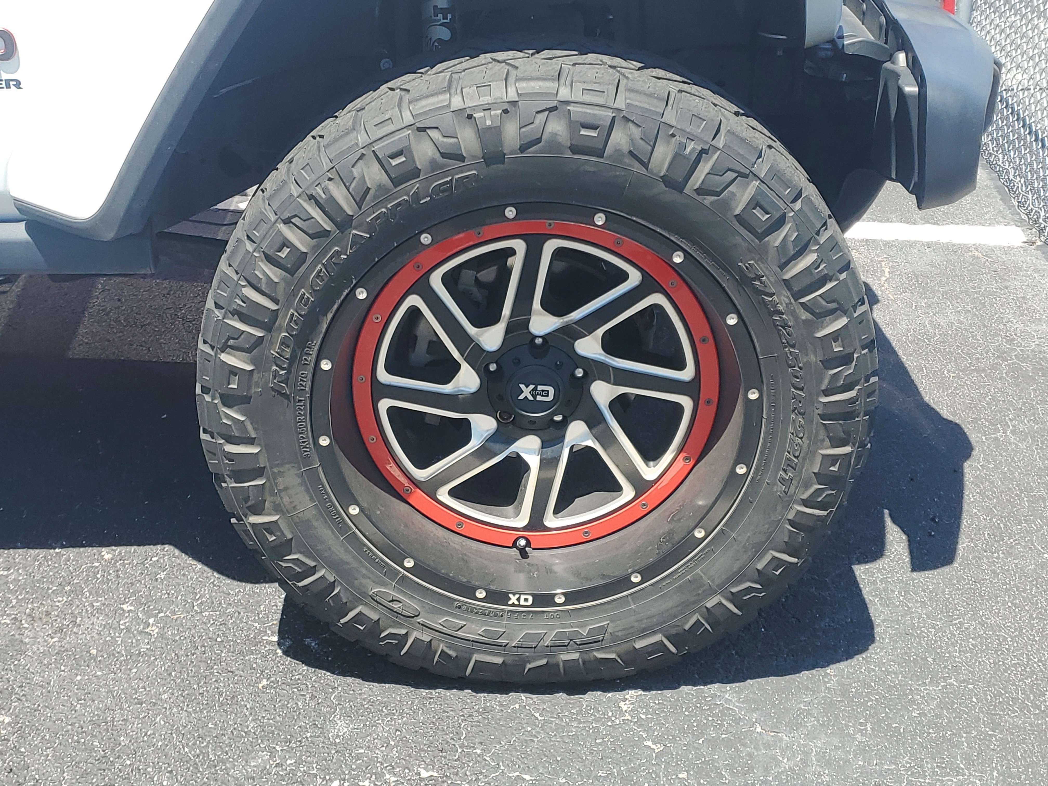 Used 2018 Jeep Wrangler Rubicon image 3
