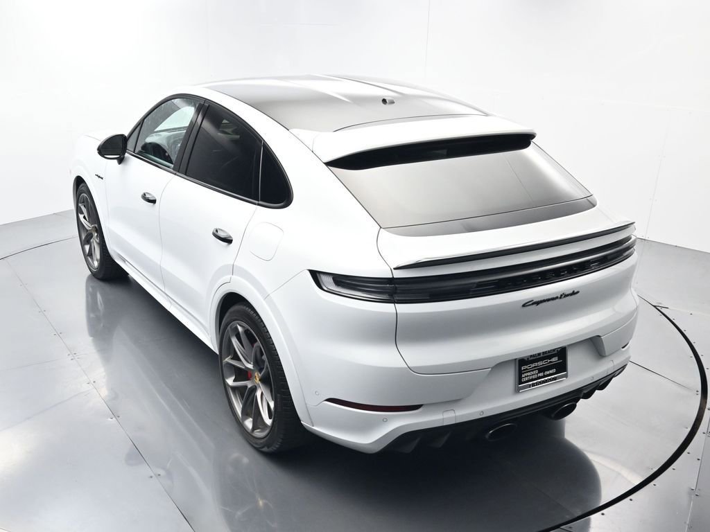 Certified 2024 Porsche Cayenne Turbo image 38