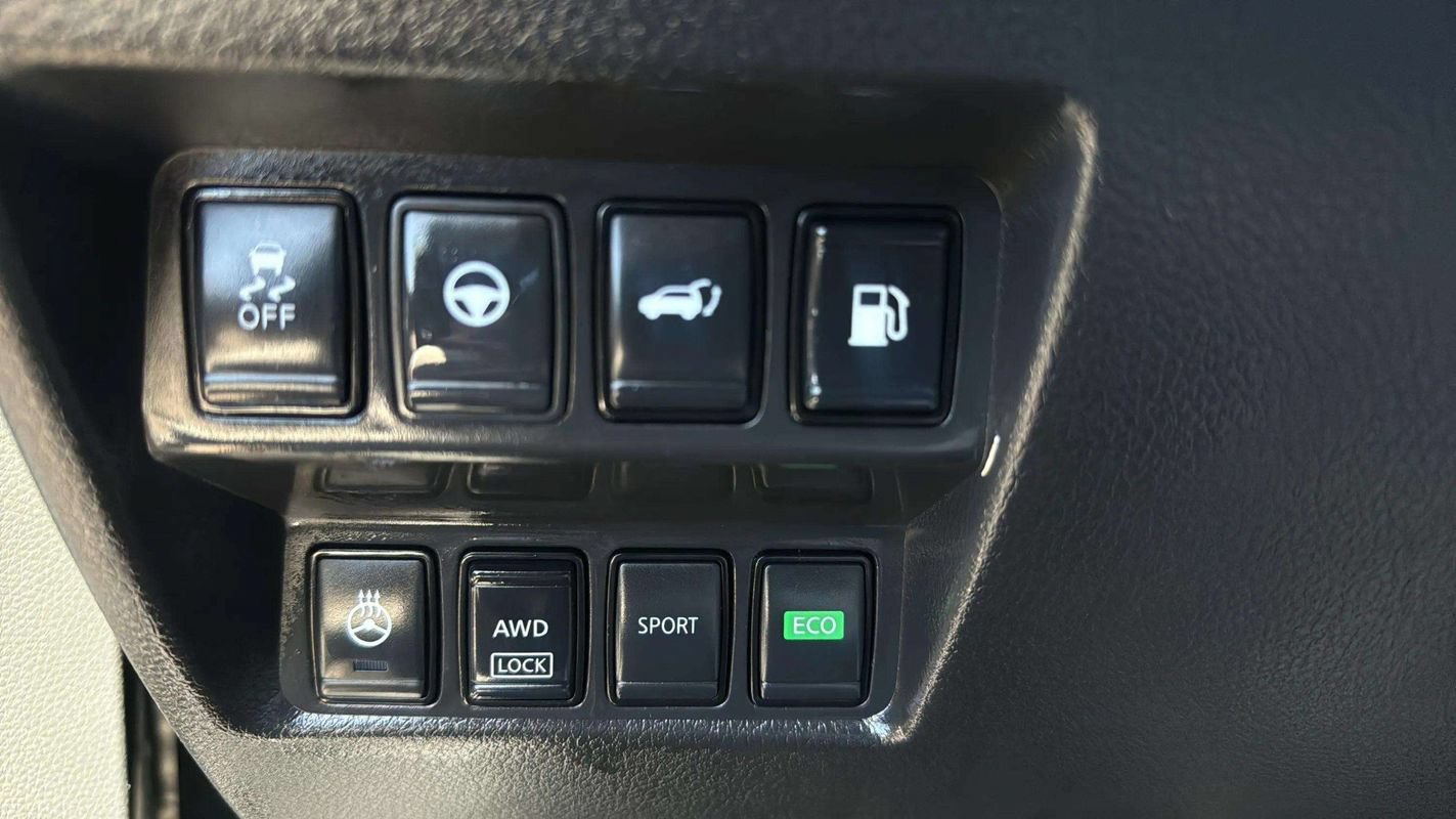 Used 2019 Nissan Rogue SL w/ Premium Package AWD/4WD image 15