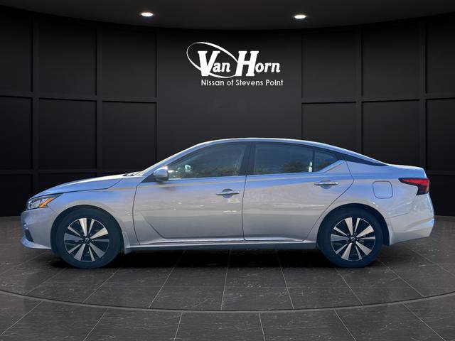 Used 2022 Nissan Altima 2.5 SV w/ SV Premium Package image 12