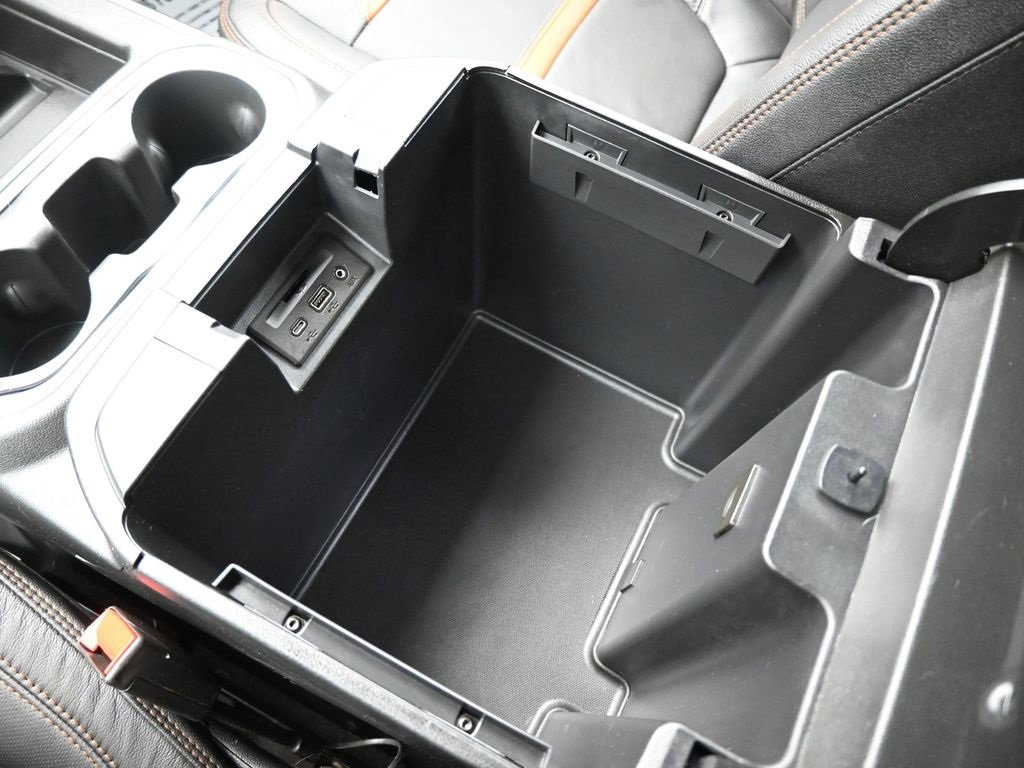 Used 2023 GMC Sierra 3500 AT4 w/ Gooseneck/5TH Wheel Package image 17