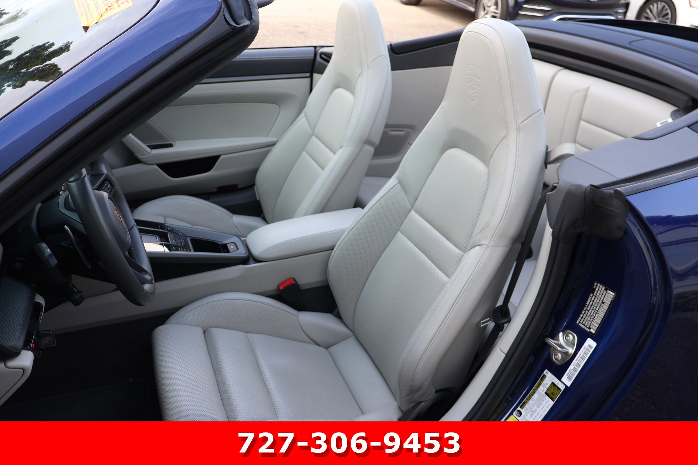 Used 2020 Porsche 911 Cabriolet image 2