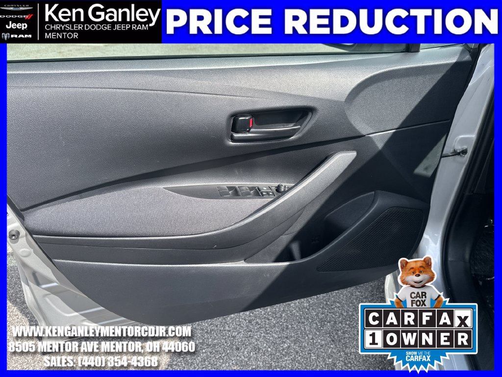 Used 2025 Toyota Corolla LE FWD image 10