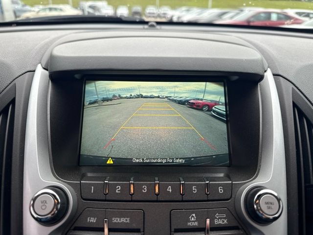 Used 2017 Chevrolet Equinox LS FWD image 13