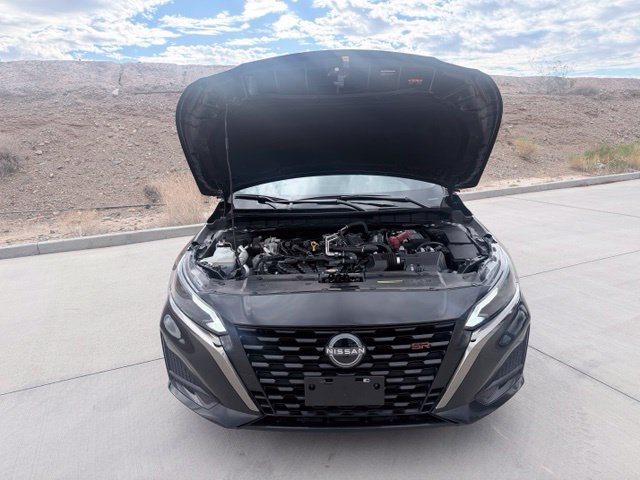 Used 2025 Nissan Altima 2.5 SR FWD image 36